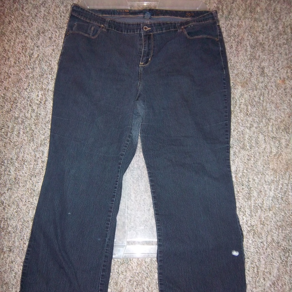 Avenue Petite Jeans